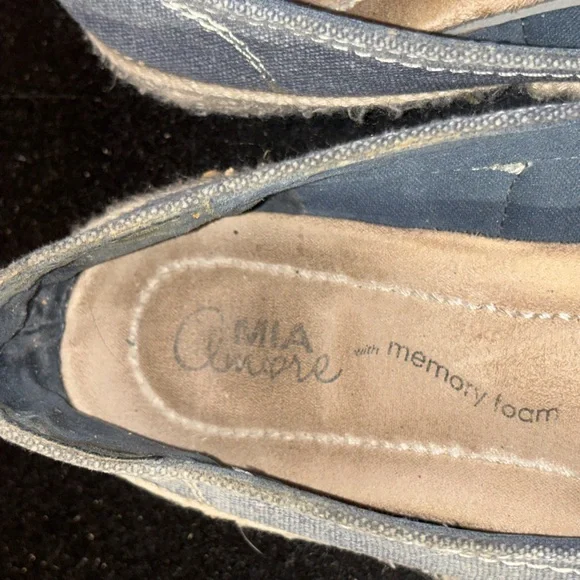 MIA Amore Freedom espadrille slip-on shoes - Picture 2 of 5